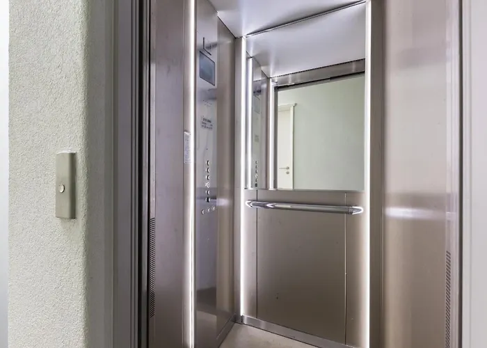 Swiss Flat Apartman *